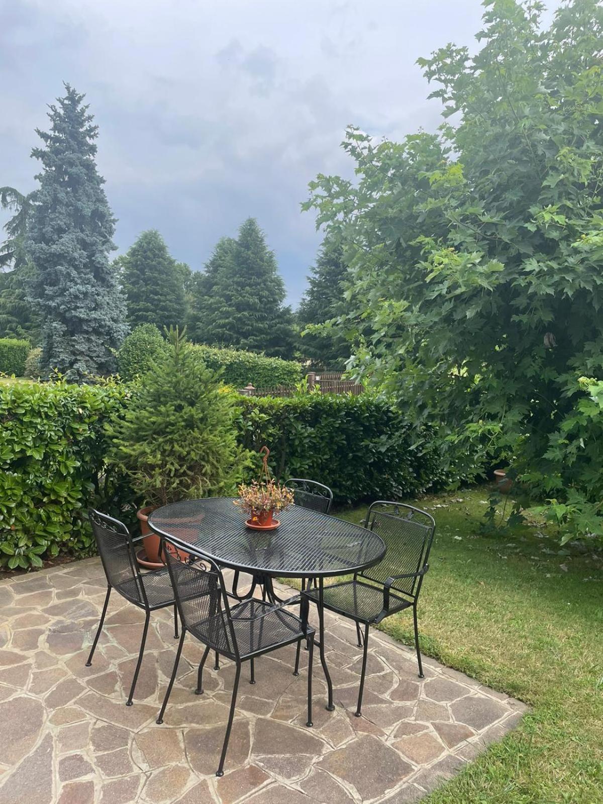 B&B Marilena Guanzate Exterior photo